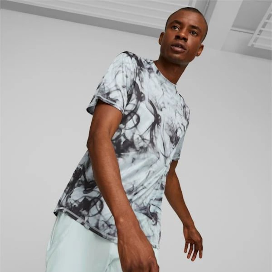 Clothing * | Puma Run Favorite Men'S Printed Tee Platinum Gray-Aop